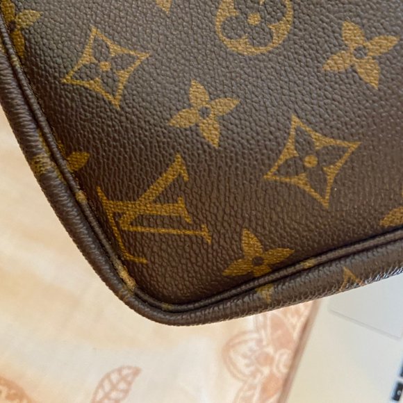 COPY - Louis Vuitton Vintage Mini Pochette - Picture 14 of 16